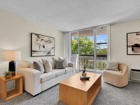 3050 Rue D'orleans #355, San Diego, CA 92110