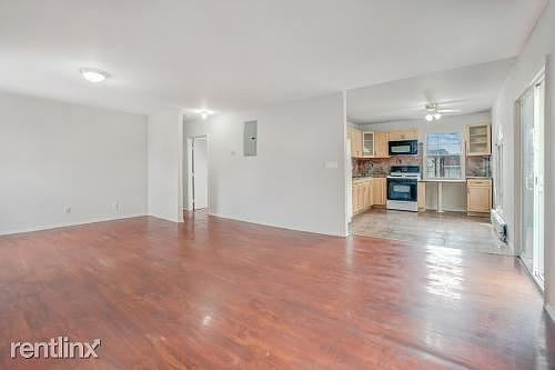 0002_343017163_medium