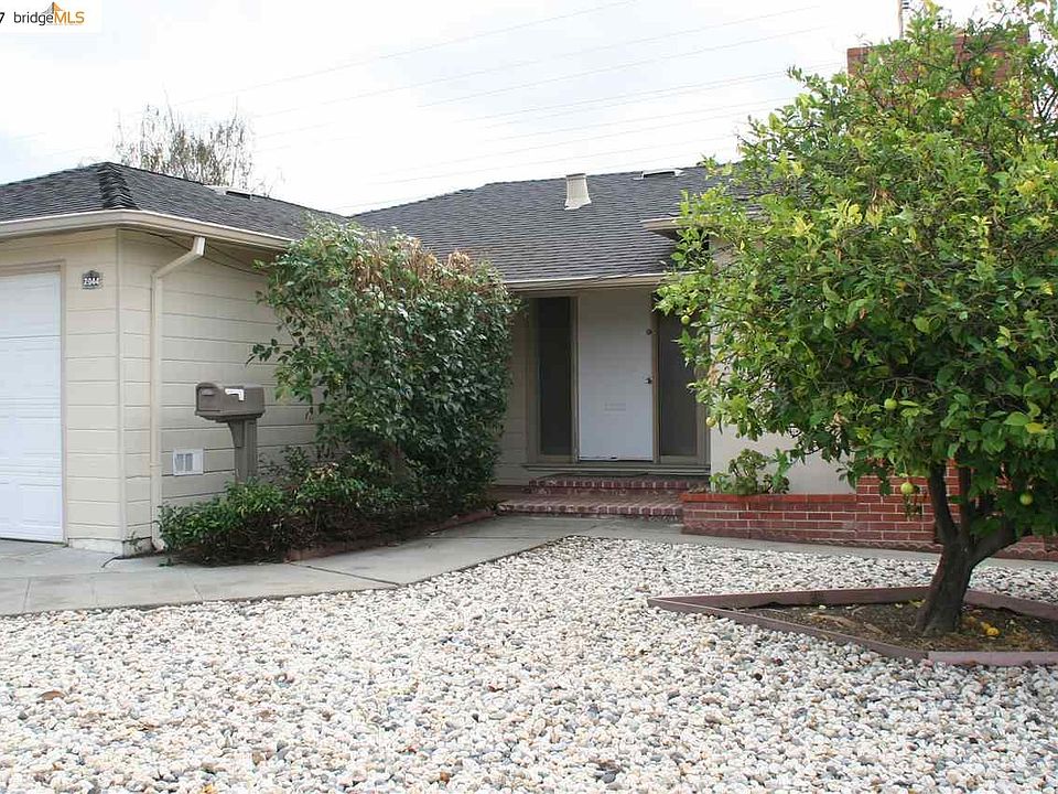 1st image of 2044 Evergreen Ave