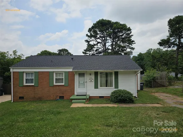 800 Norwood Dr, Charlotte, NC 28208
