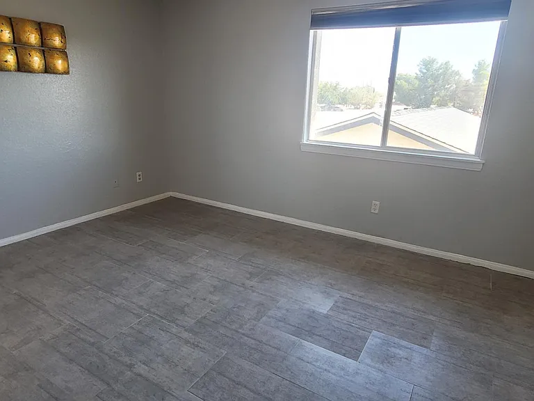 21250 Laguna Rd #5 — Photo 22