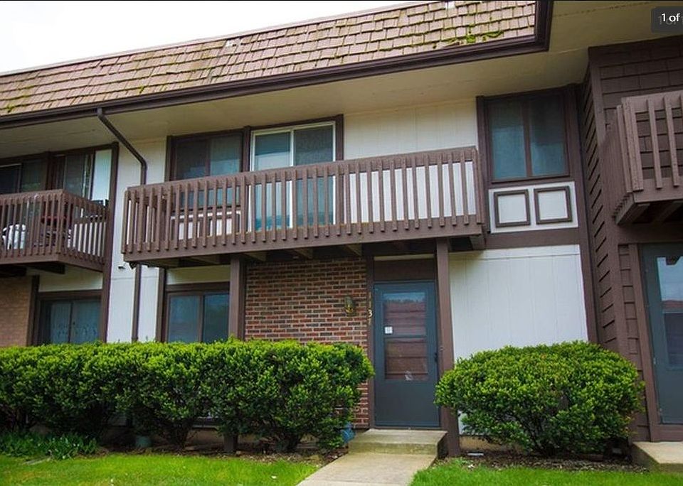 1st image of 1137 Catalina Dr
