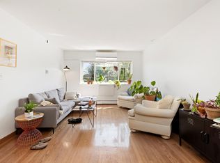 2247 Harman St, Flushing, NY 11385