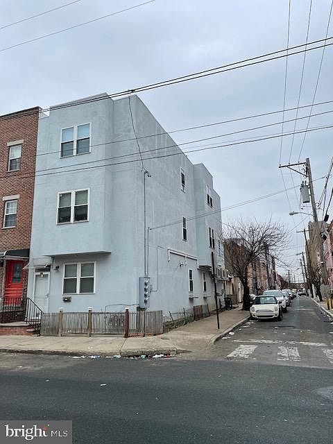 2nd image of 1926 S 7th St