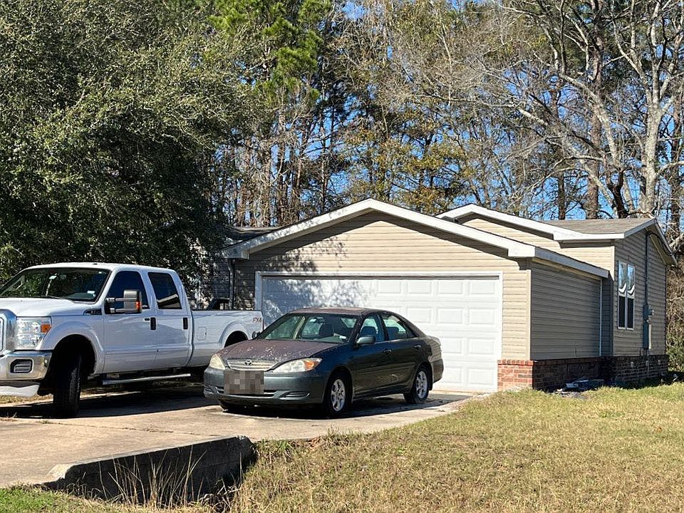 2nd image of 16425 Hill Country Dr