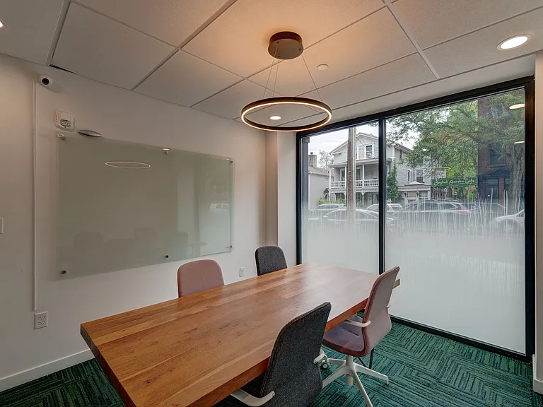 104 Howe St — Photo 45
