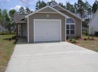 812 Waddell St, Navassa, NC 28451