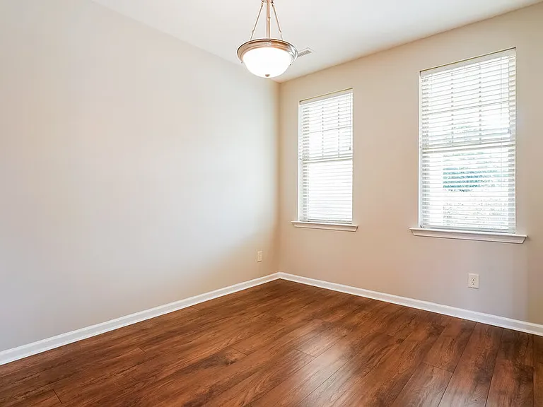 214 Callahan Trl — Photo 6