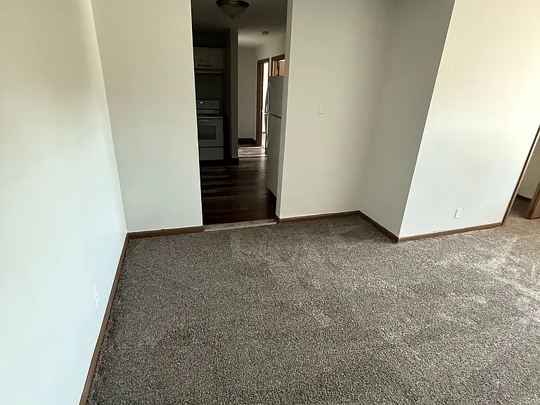 2519 Clarkson Ave — Photo 24