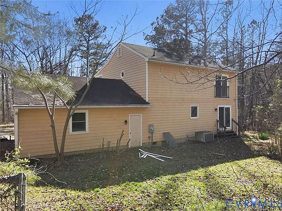 5th image of 16391 Gun Barrel Rd