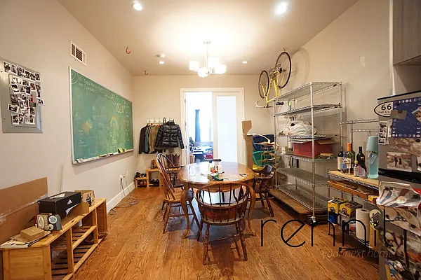 Rented by Rennit Inc. | media 2