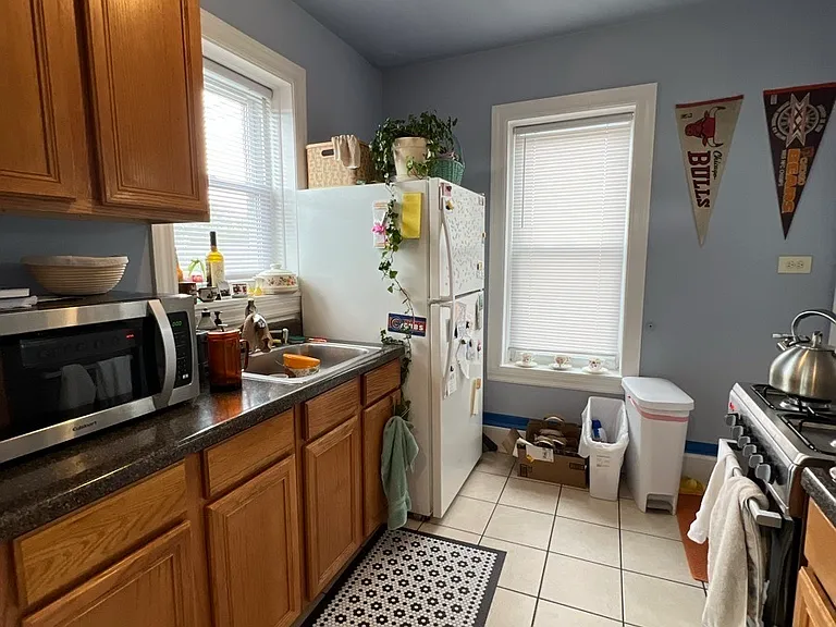 2352 N Saint Louis Ave #3 — Photo 6