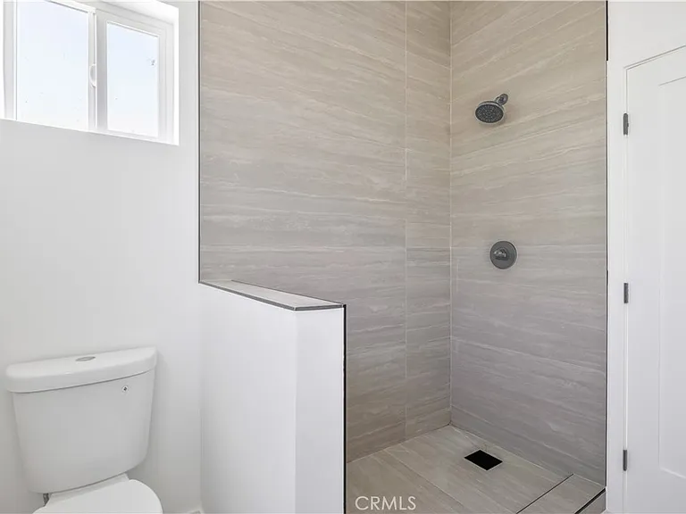 10905 Dalerose #B — Photo 15