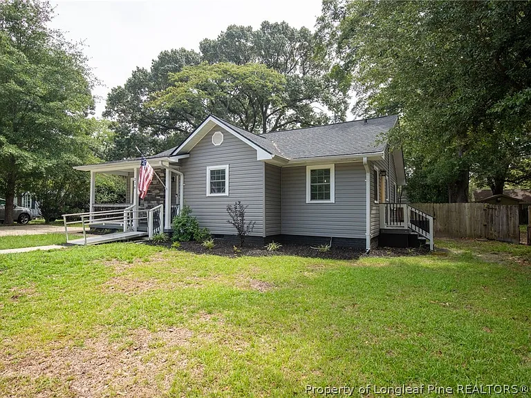 216 Circle Ct — Photo 20