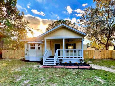 2201 Nina St, Navarre, FL, 32566