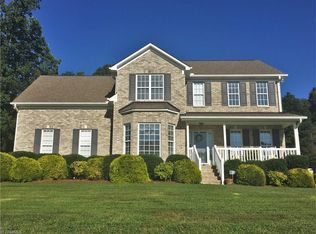 5369 Graycliff Ln, Clemmons, NC 27012