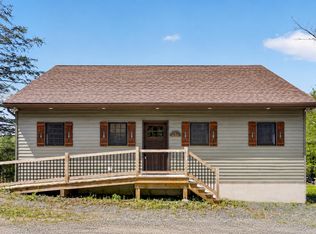 78 Lake Camp Way, Cropseyville, NY 12052