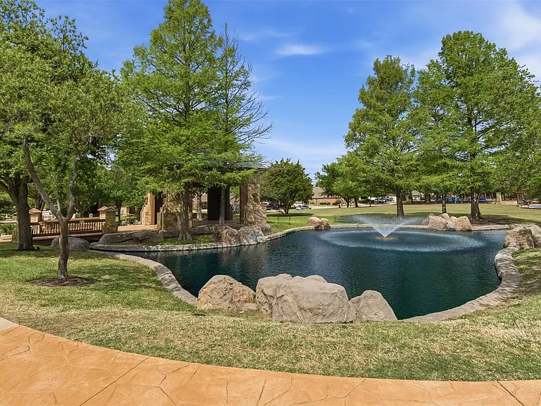 7816 Riverwalk Trl — Photo 27
