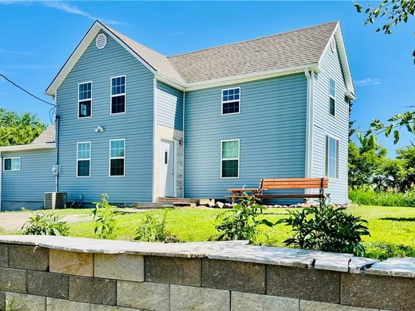 19773 State St, Saint Joseph, MO 64506