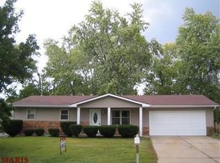1924 Golden Hls, Saint Peters, MO