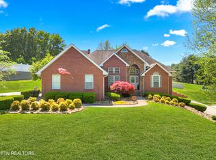 3340 Spring Creek Dr, Morristown, TN 37814
