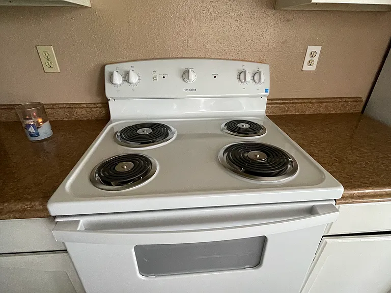 Brand new stove