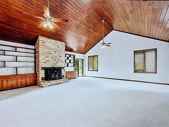 4th image of 129 Virginia Ave