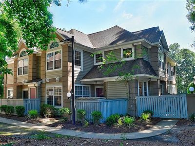 335 Gainsborough Sq, Chesapeake, VA, 23320