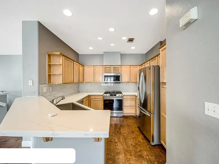 815 Chagall Rd — Photo 6