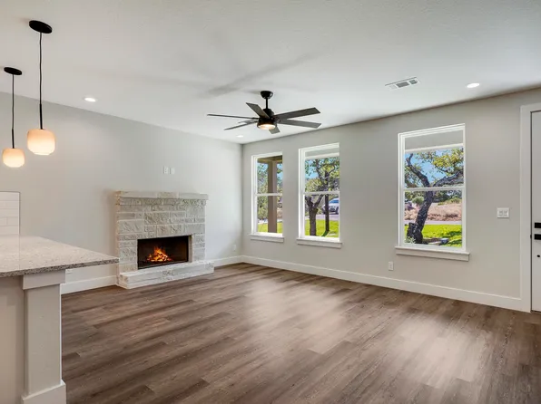 304 Castlehigh Drive, Granite Shoals, TX 78654-9999