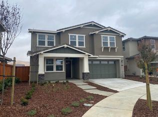 2431 Azure Pl, Fairfield, CA 94533
