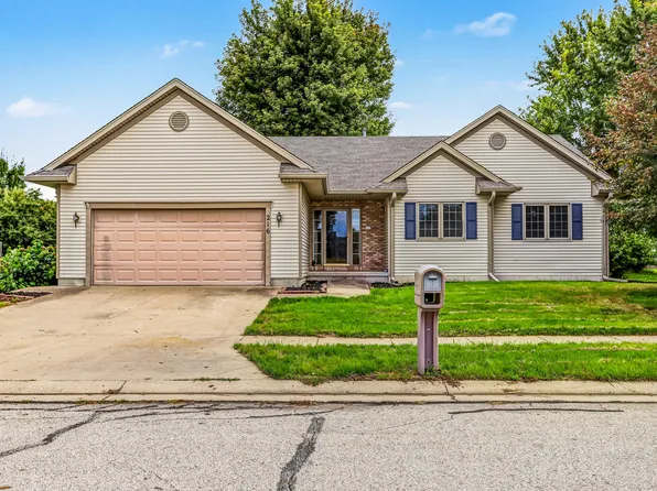 216 Stumbo Cir, Gilbert, IA 50105