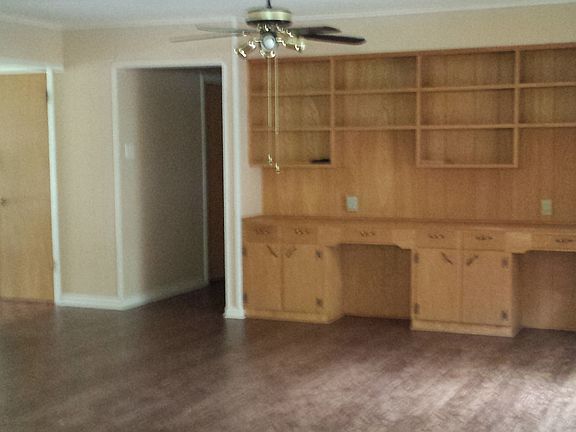 3rd image of 3100 Kathleen Dr