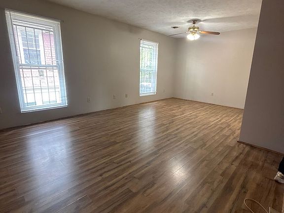 4th image of 1040 N Highland Ave #7