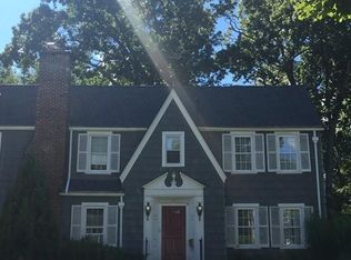 100 Dover Rd, Longmeadow, MA 01106