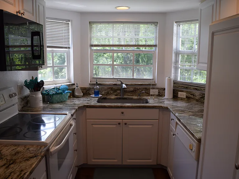 21107 Fountain View Ln #5201 — Photo 13