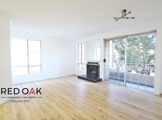 15132 Magnolia Blvd #101, Sherman Oaks, CA 91403