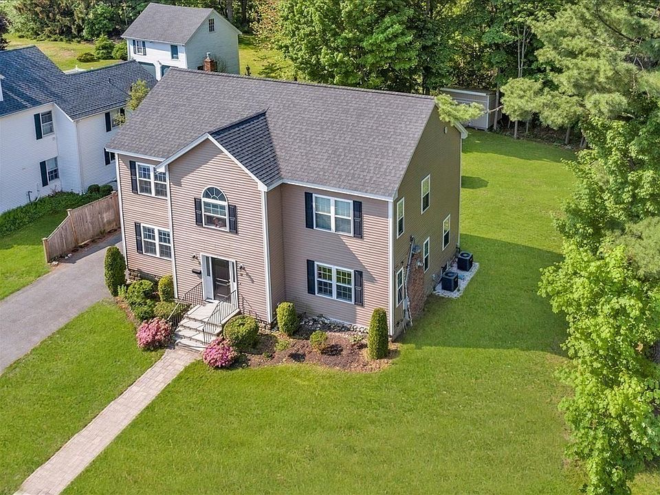 31 School St, Woburn, MA 01801 Zillow