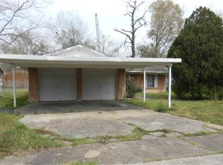 8233 Talton St, Houston, TX 77028