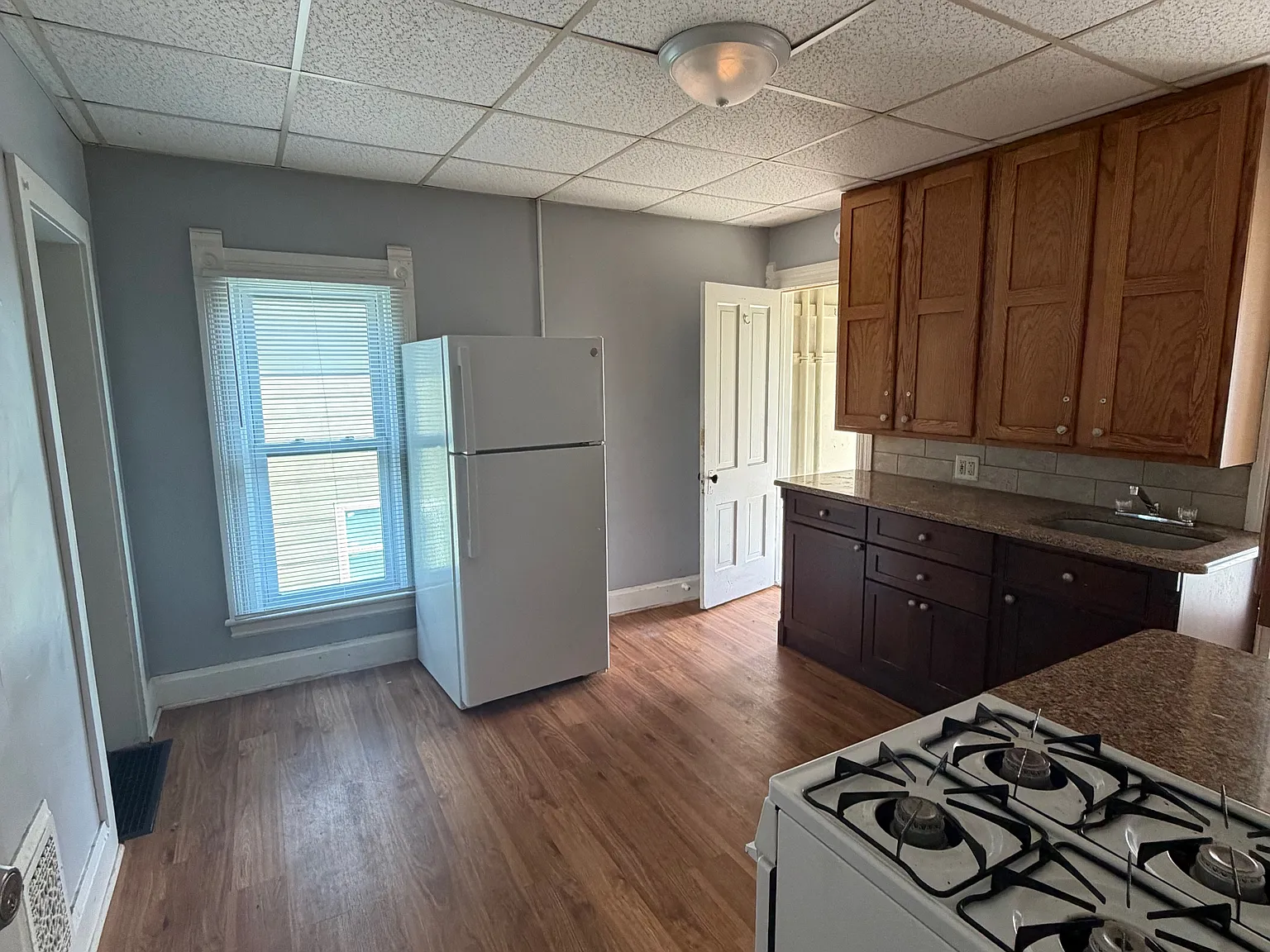 914 Washington Street - 3 — Photo 1