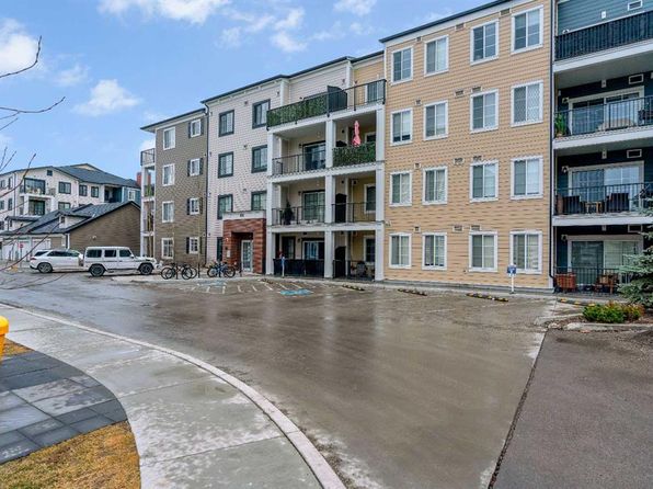 151 N Legacy Main St SE #6419, Calgary, AB T2X 4A4