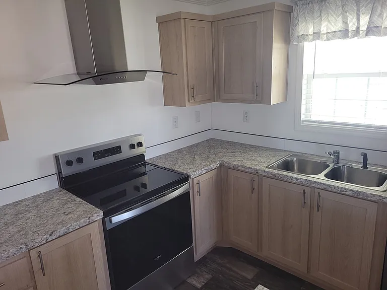 Bahia Vista Estates — Photo 38