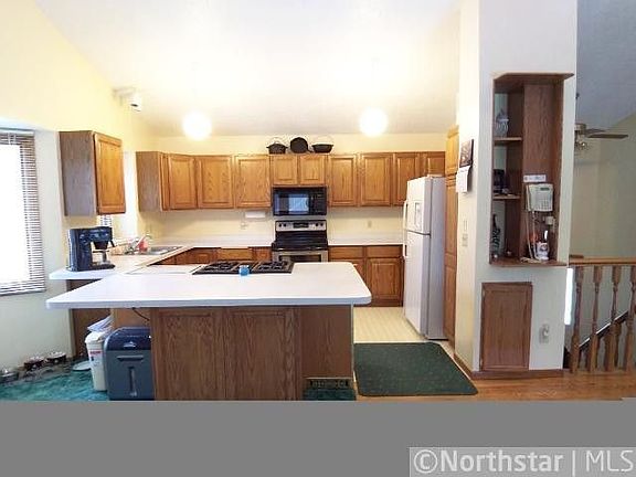 3rd image of 1235 Saddlebrook Ln