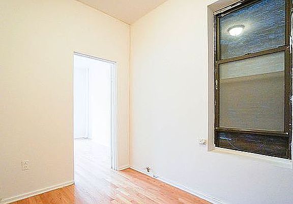 3rd image of 342 E 13th St APT 5