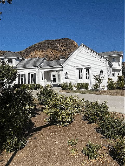 1st image of 29607 Hidden Park Dr