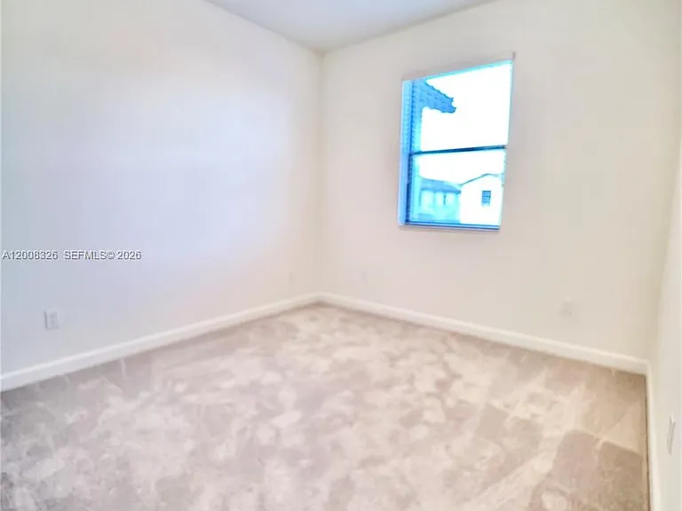 261 SW 159th Way — Photo 10