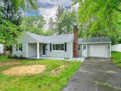 690 Bloomfield Avenue, Windsor, CT, 06095