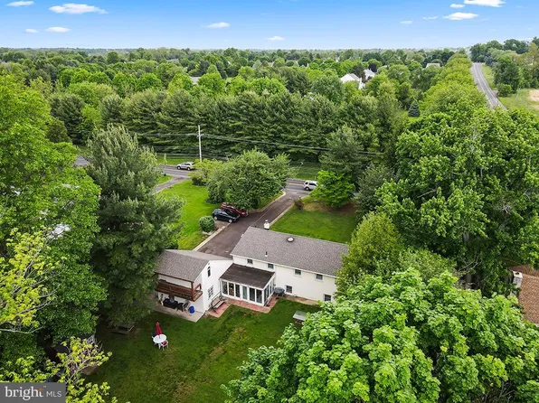 878 Almshouse Rd, Ivyland, PA 18974