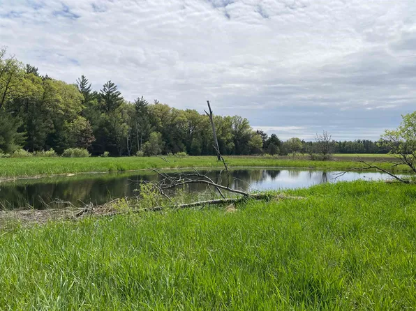 W8949 State Highway 21, Wautoma, WI 54982