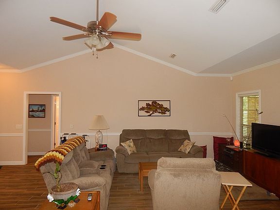 4th image of 206 Bougainvillea Cir